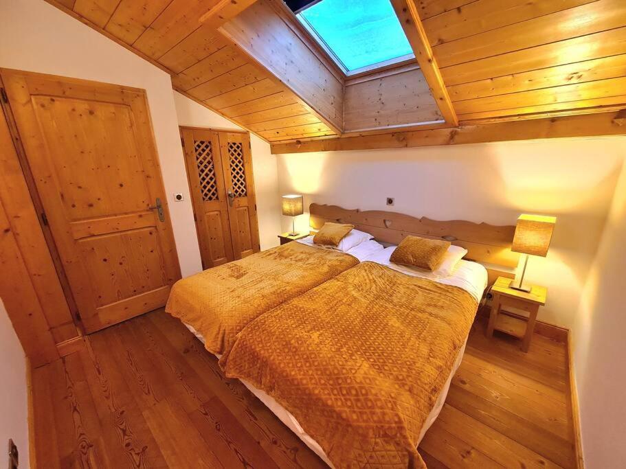 Appartement Le D12 Samoens Bagian luar foto