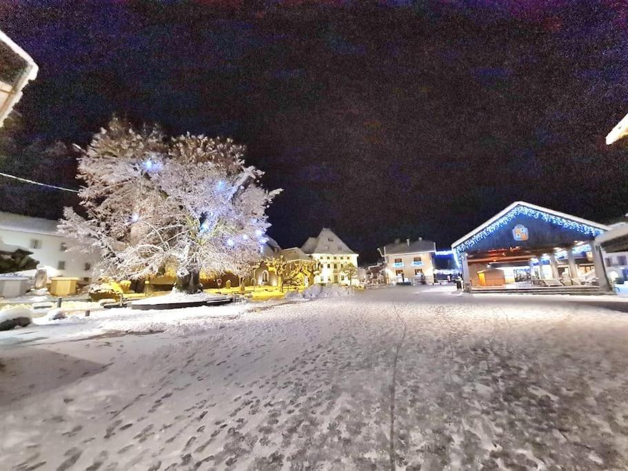 Appartement Le D12 Samoens Bagian luar foto
